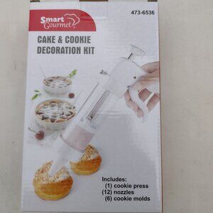 NEW – Cake & Cookie Decoration Kit